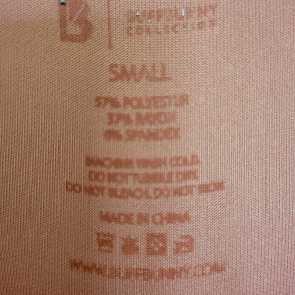 BuffBunny crop hoodie - Picture 4 of 4